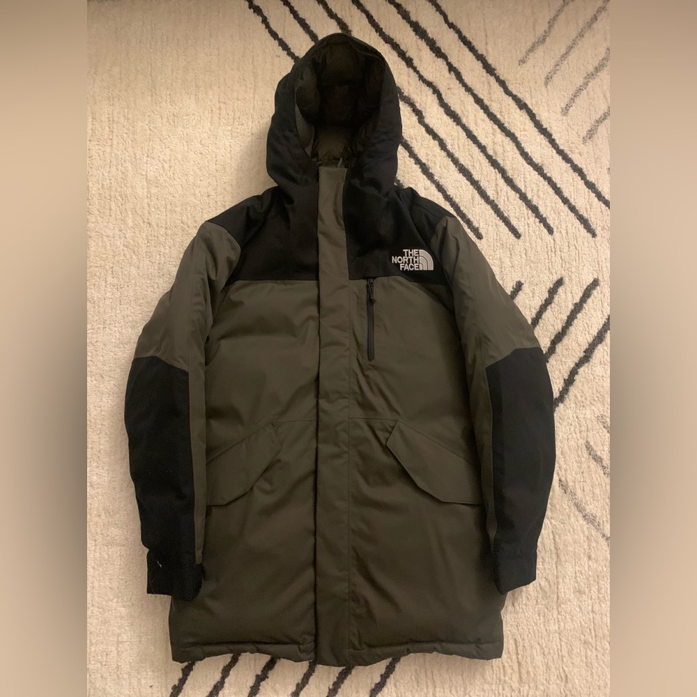 North Face Snow Jacket - Men’s Medium